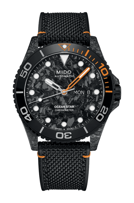 MIDO OCEAN STAR 200C CARBON M042.431.77.081.00